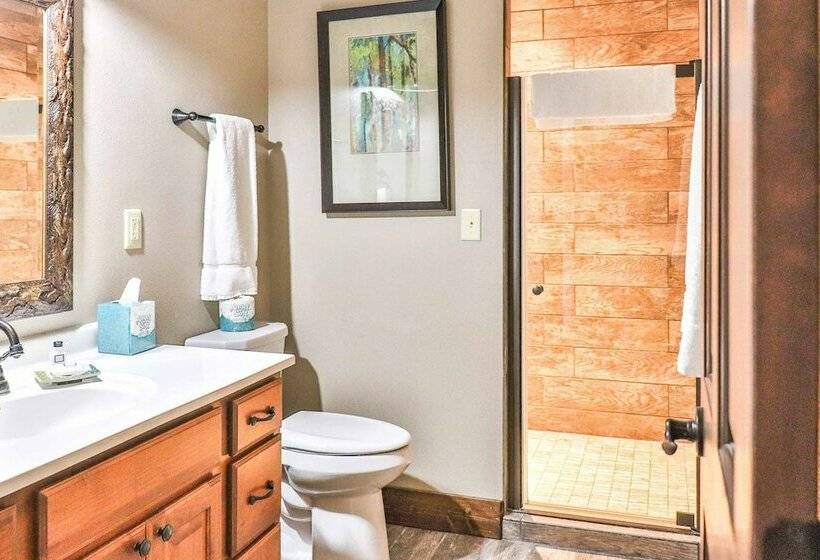 منزل غرفة نوم واحدة, Lost Lake Lodge