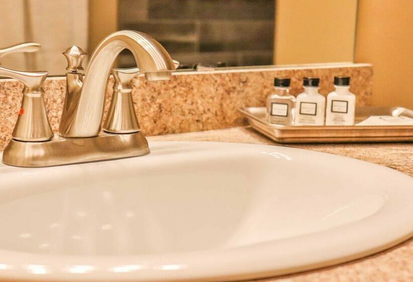 منزل غرفة نوم واحدة, Lost Lake Lodge