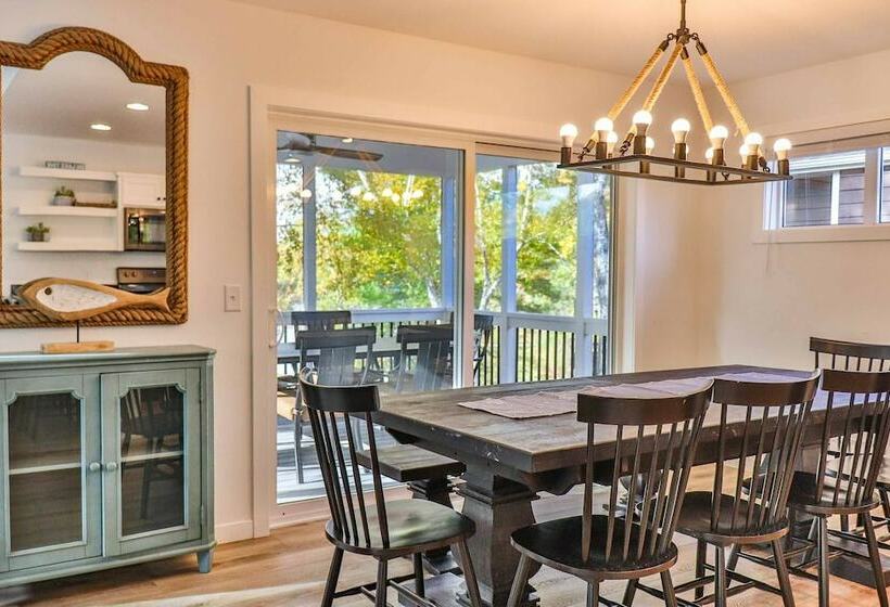 منزل غرفة نوم واحدة, Lost Lake Lodge