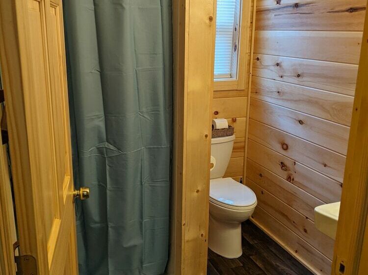 בקתה, Sunset Resort