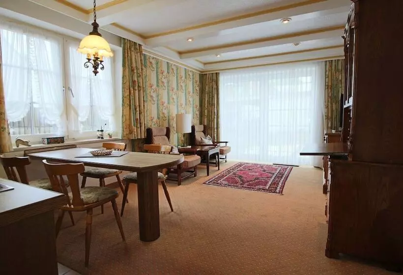 Huoneisto 1 Makuuhuone, Appartement Landhaus Stutzi   Hotel Strandperle