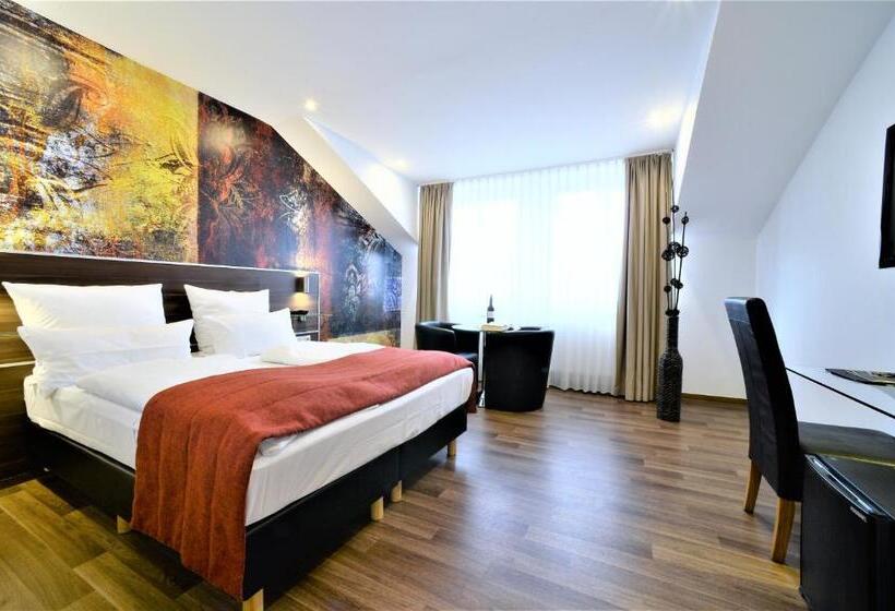 スタンダードルーム, Ascot