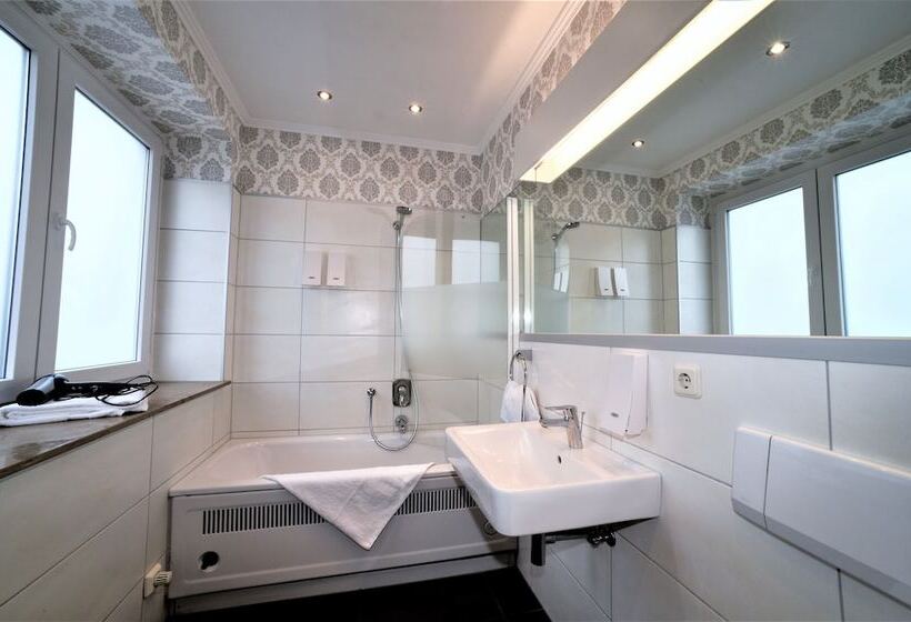 スタンダードシングルルーム, Ascot