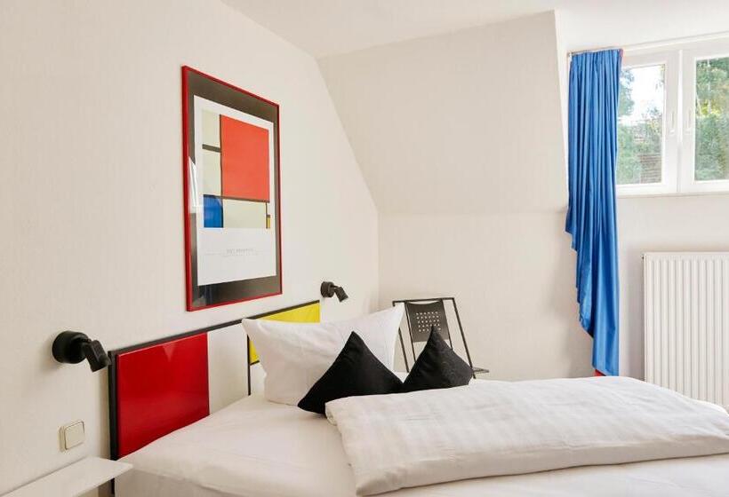 חדר אקונומי, Design Hotel Zur Abtei