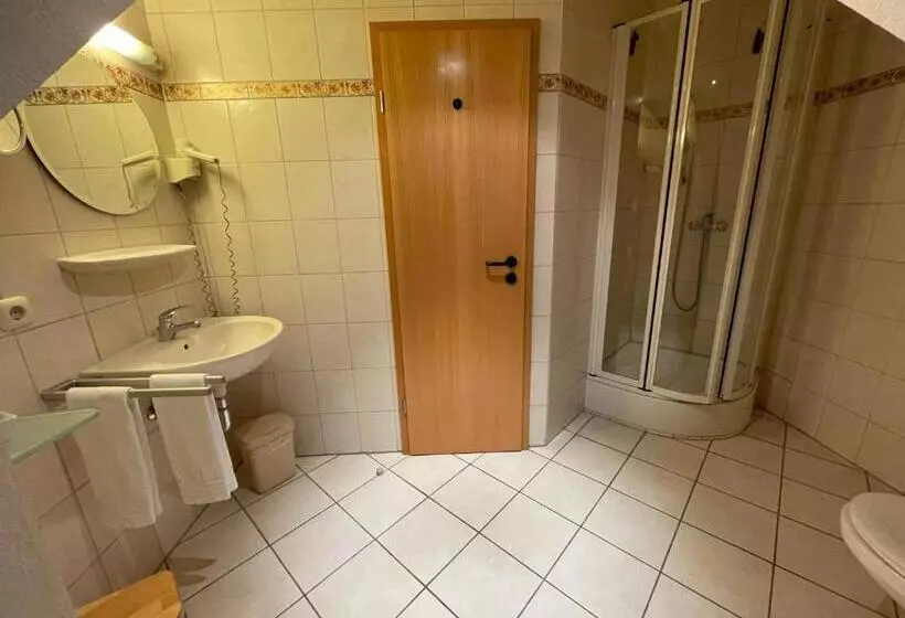 Standard-huone, Ellernhof