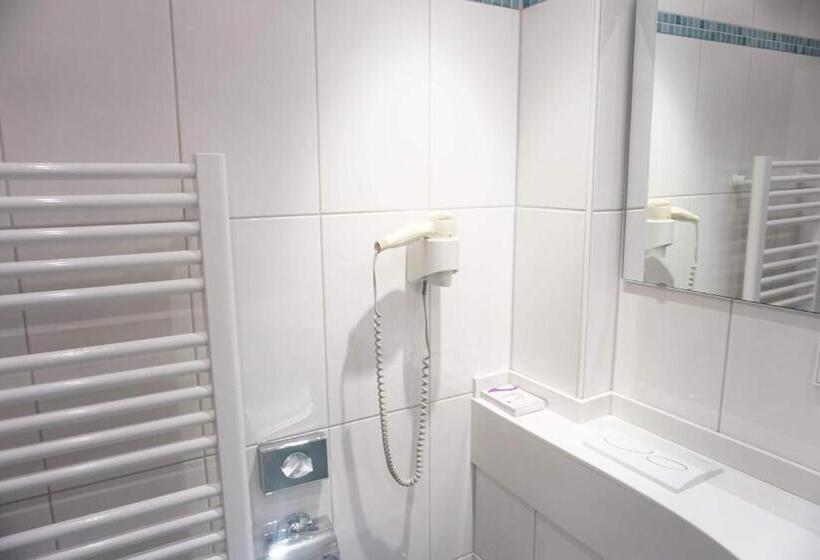 标准三人间, Herdegen Rooms   Self Check In