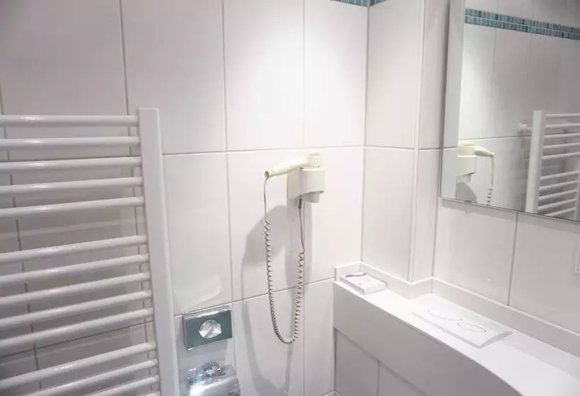 Standard Kolmen Hengen Huone, Herdegen Rooms Self Check In