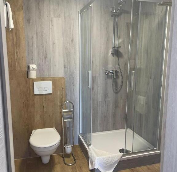 غرفة قياسية, Hof Von Oldenburg