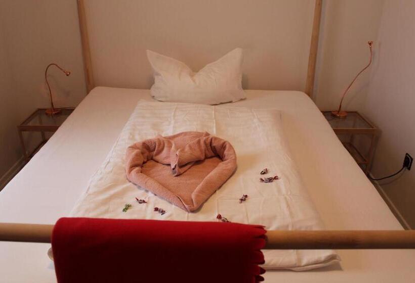 غرفة قياسية فردية, Hof Von Oldenburg