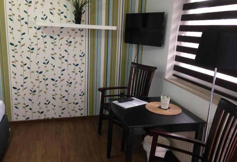 غرفة قياسية, Hof Von Oldenburg