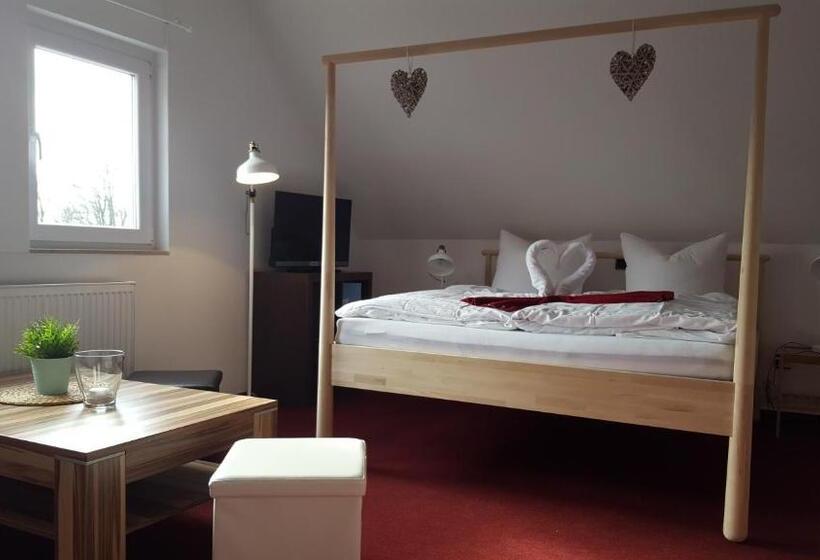 غرفة قياسية رباعية, Hof Von Oldenburg