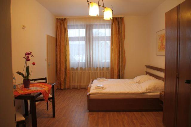 غرفة قياسية, & Hostel Drei Baren