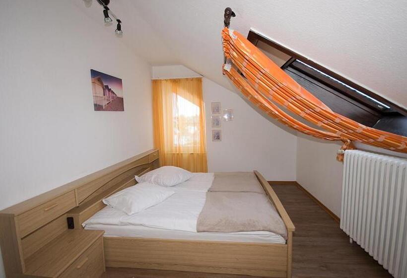 غرفة عائلية, & Hostel Drei Baren