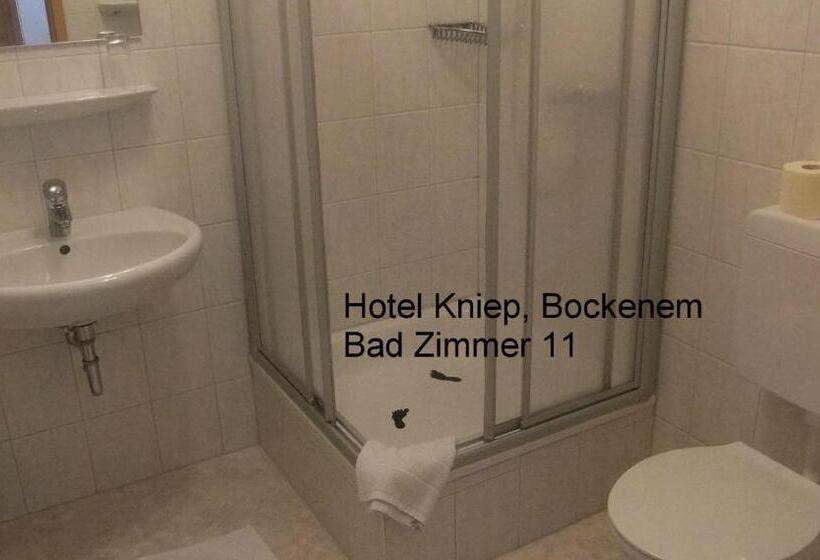 חדר סטנדרט יחיד, Kniep