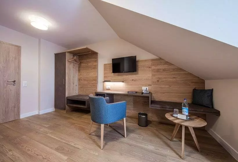 اتاق استاندارد یک نفره, Landhotel Endhart