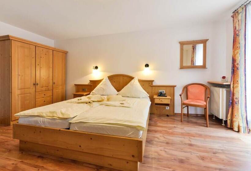 Номер Комфорт, Landhotel Huber Am See