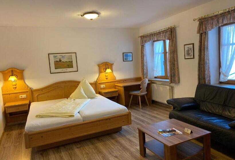 スタンダードルーム, Lobmeyer