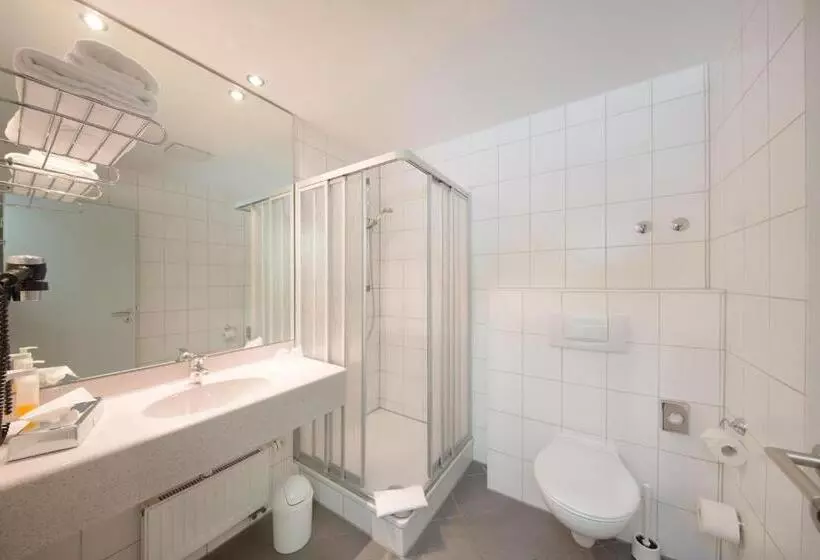 Standard-huone, Montana