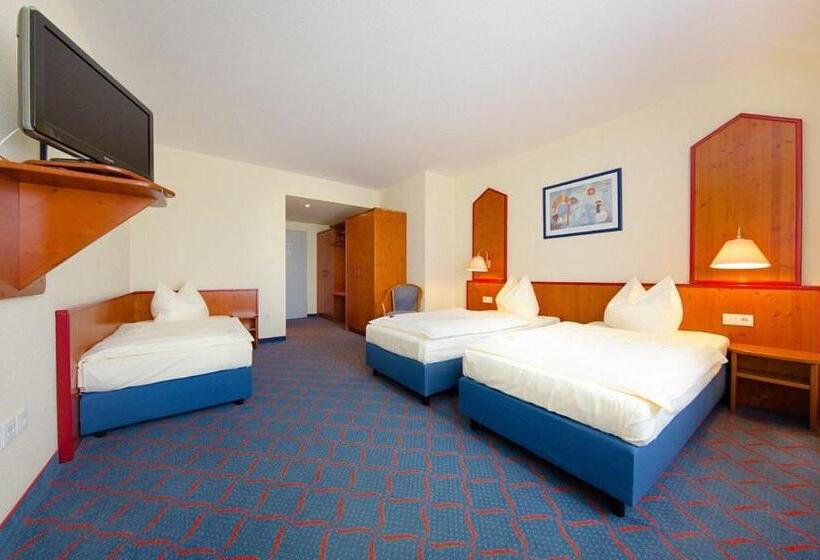 スタンダードトリプルルーム, Montana