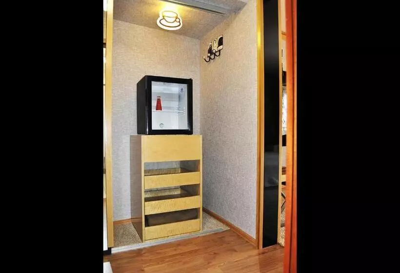 Quarto Comfort, Rössle