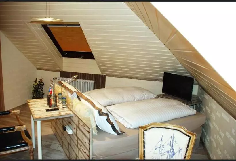 Apartamento 2 Quartos, Rössle