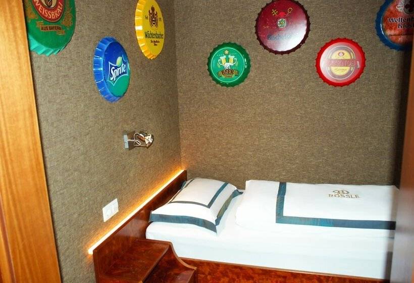 标准单人间, Rössle