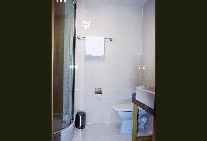 标准单人间, Rössle