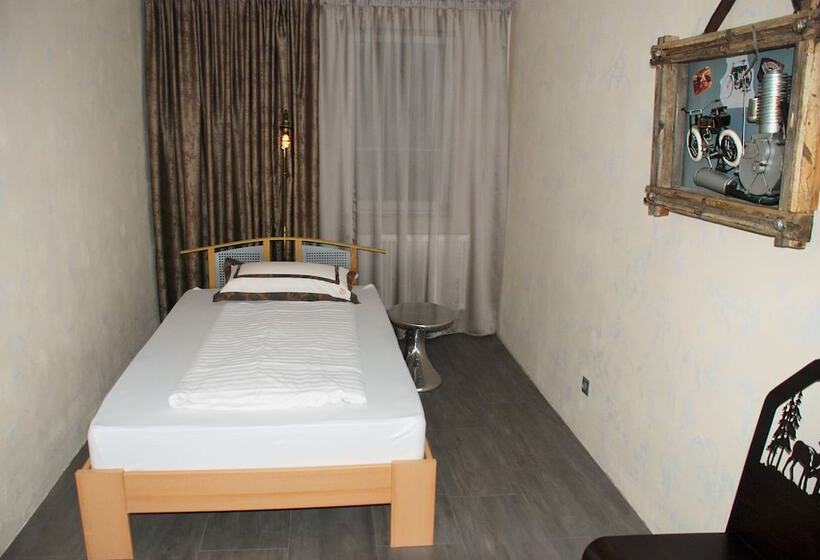 舒适三人间, Rössle