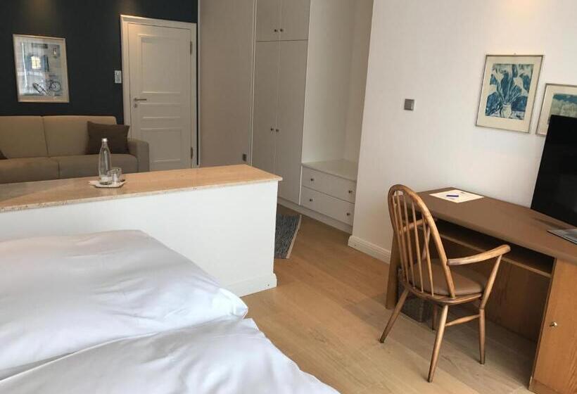 高级大房间, Scherf