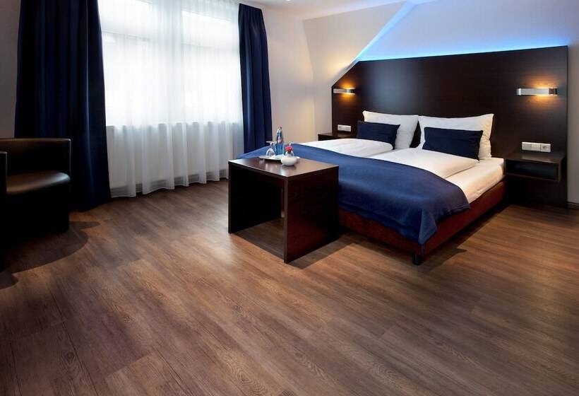 Номер Superior, Schlotzeria Hotel I Café I Eis