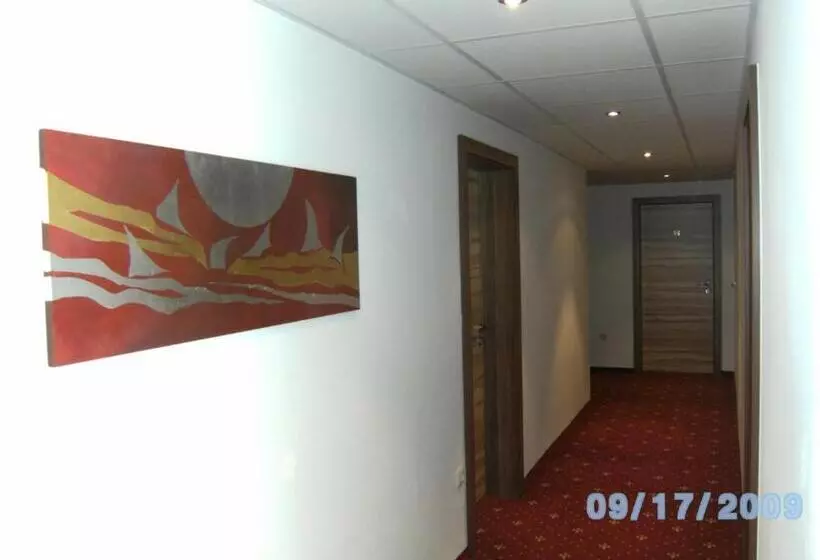Standard Single Room, Spechtshaardt