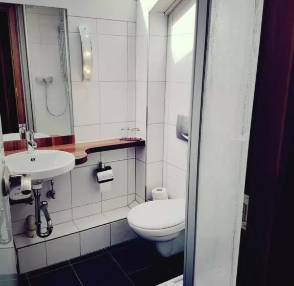 Basic Room, Spechtshaardt