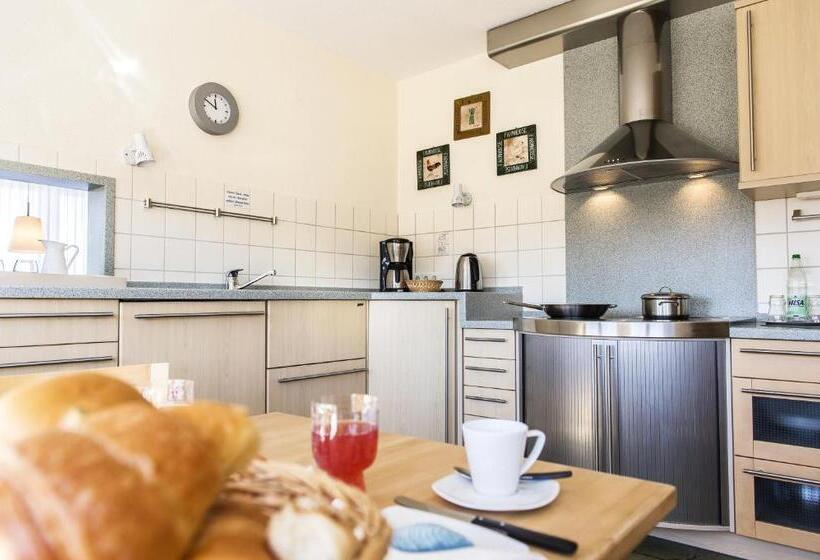 Appartement 1 Chambre, Strandhus