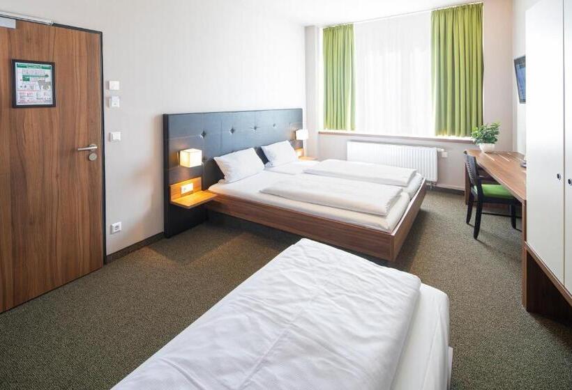 Семейный Номер, Joesepp´s Hotel Am Schweizerberg