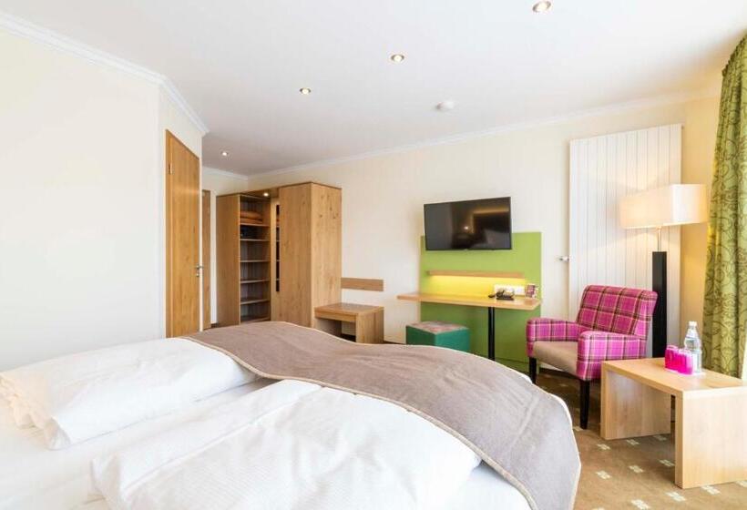 Comfort room with balcony, Brauerei Gasthof Höhn