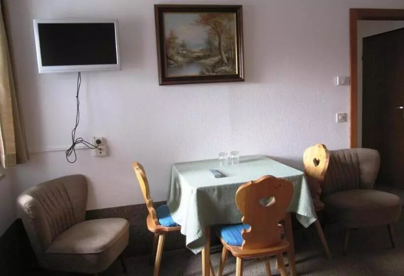 اتاق خانوادگی, Erlebnislandgasthof Hotel Neiderhell