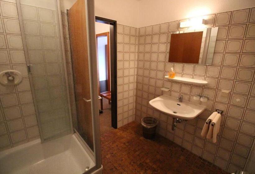 스탠다드 트리플 발코니 룸, Erlebnislandgasthof Hotel Neiderhell