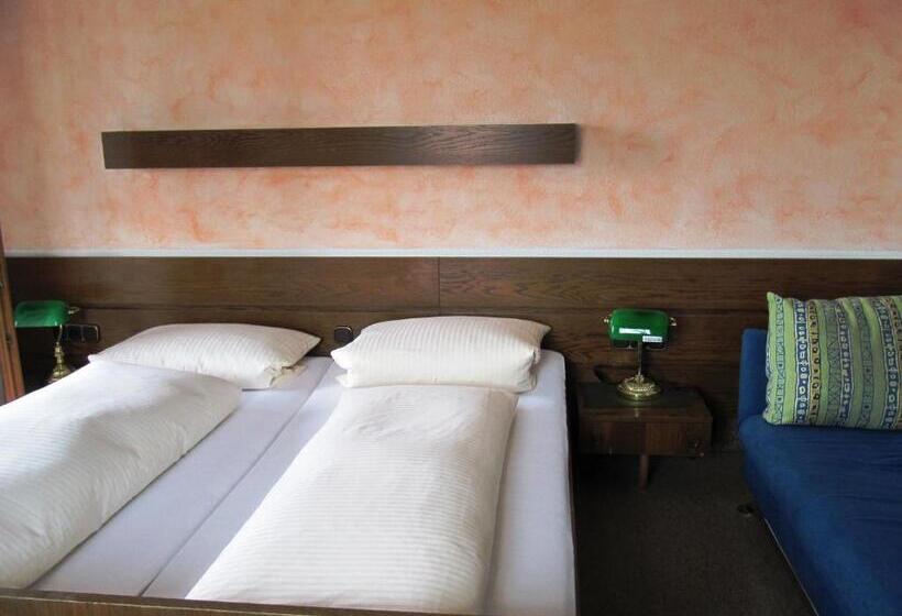 스탠다드 트리플 발코니 룸, Erlebnislandgasthof Hotel Neiderhell