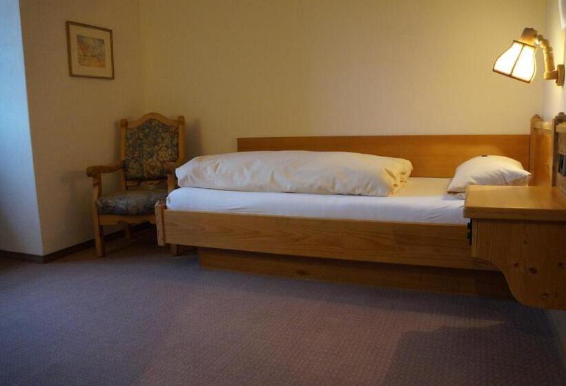 Номер Стандарт Индивидуальный, Zum Ochsen