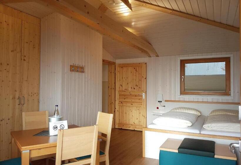 منزل غرفة نوم واحدة, Waldquelle   Baumhaushotel Aerzen