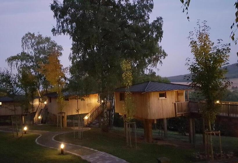 منزل غرفة نوم واحدة, Waldquelle   Baumhaushotel Aerzen