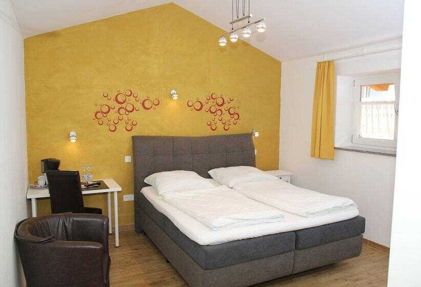 スタンダードルーム, Am Donaubogen