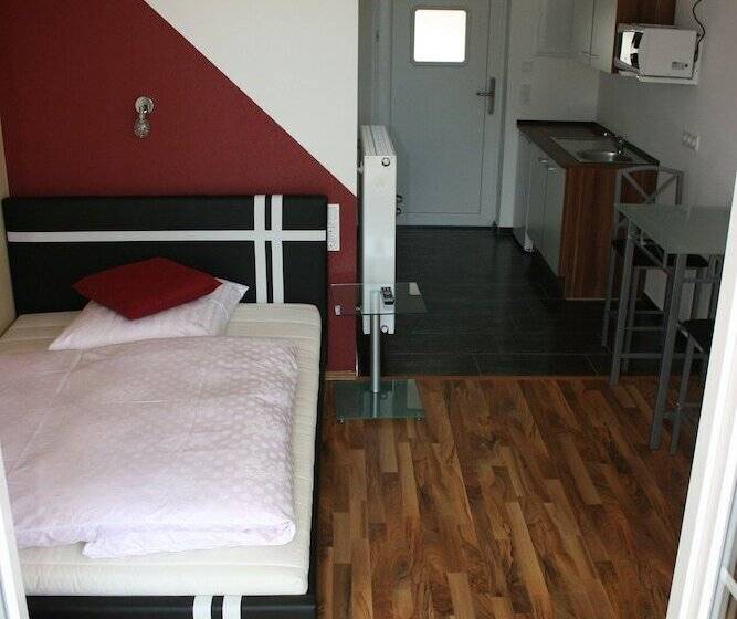 スタンダードシングルルーム, Am Donaubogen