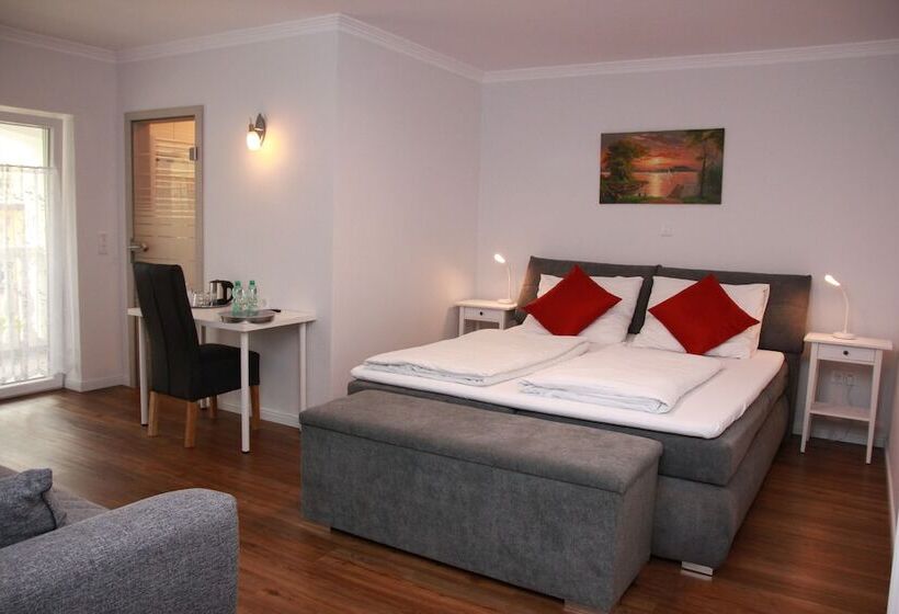 バルコニー付きデラックスルーム, Am Donaubogen