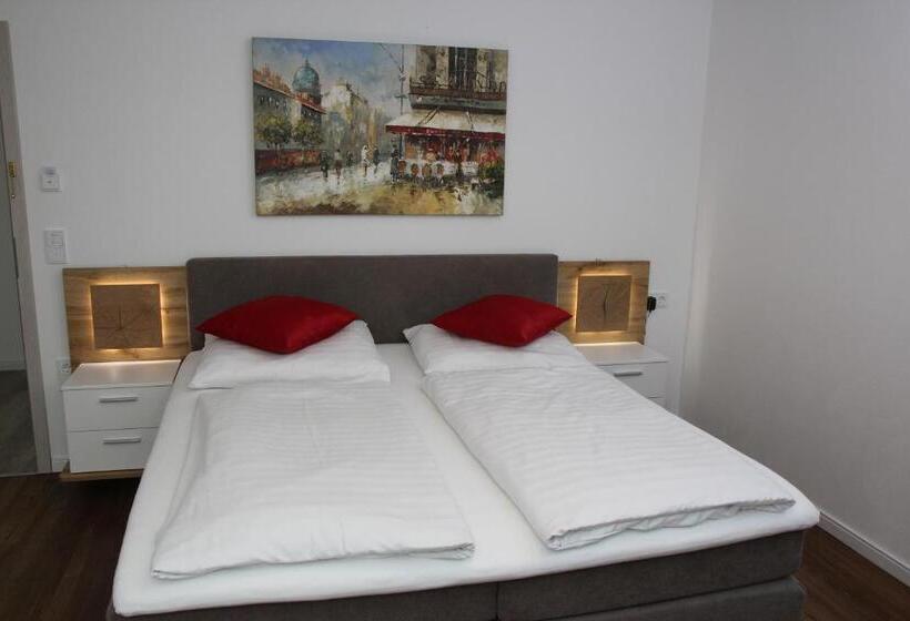 バルコニー付きデラックスルーム, Am Donaubogen