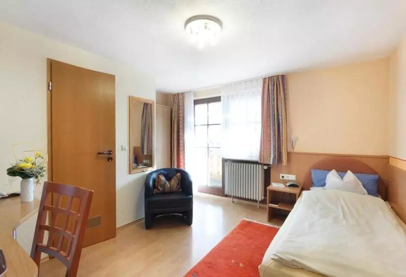 Superior Yhden Hengen Huone, Pension Stern