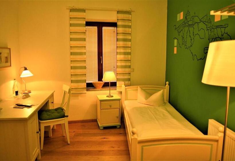 Номер Стандарт Индивидуальный, Economy Hotel Kronach