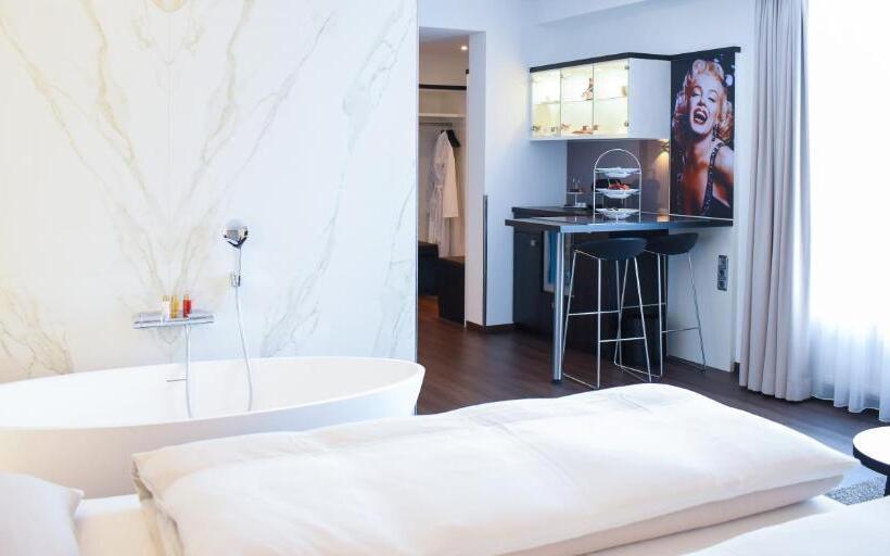 Номер Deluxe, Esperanto Kongress Und Kulturzentrum Fulda