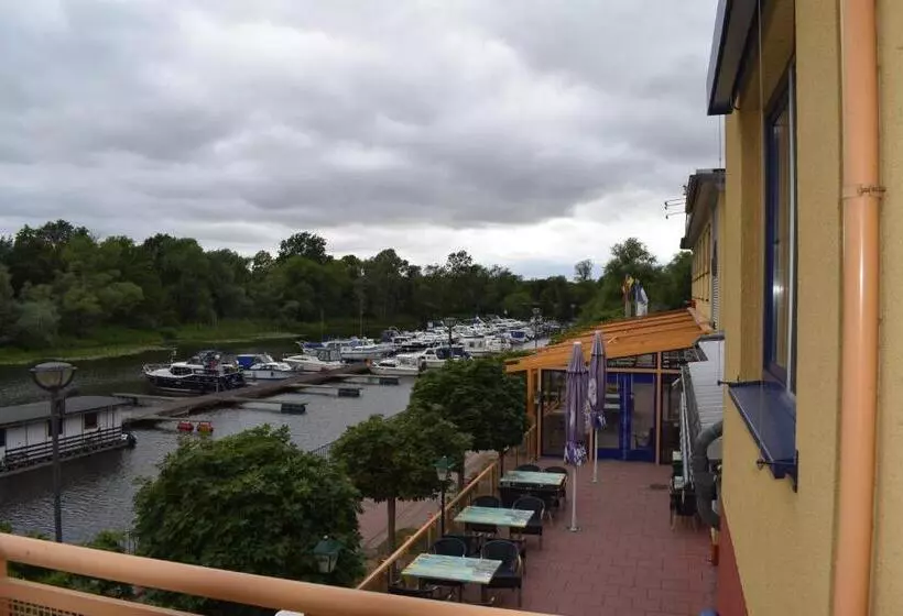 バルコニー付きスタンダードルーム, Garni Am Hafen