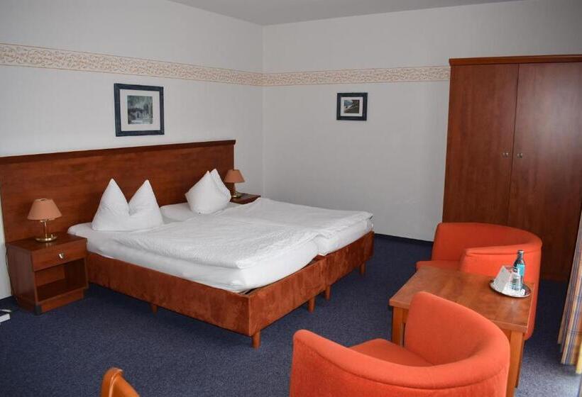 스탠다드 트리플 룸, Garni Am Hafen